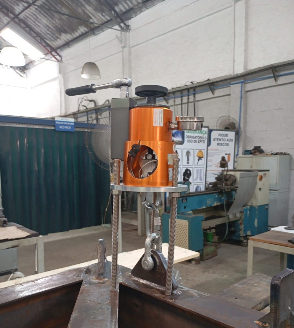teste de carga estática 3000kgf